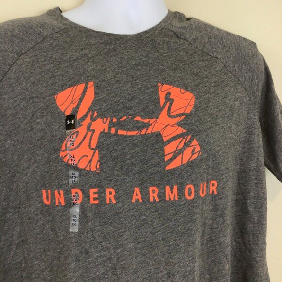 Under Armour Grey Loose Heat Gear Tee Shirt Athletic NWT - Picture 2 of 6